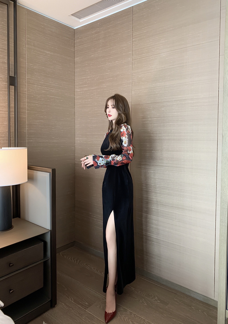 Đầm liền thân nhung đen dài tay in họa tiết retro dáng ôm — Màu đen chi tiết 21