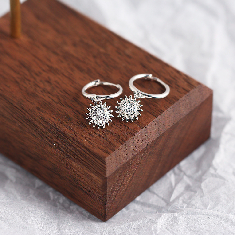 Fashion Style 1 Pair 925 Sterling Silver Zircon Flower Earrings