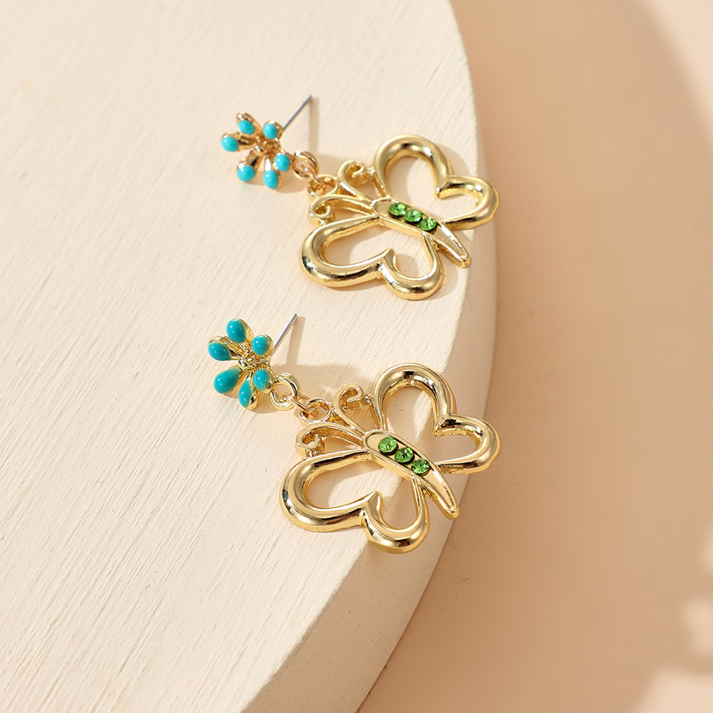 New Butterfly Earrings Green Diamond Butterfly Flowers Simple Wild Earrings Wholesale Nihaojewelry display picture 5