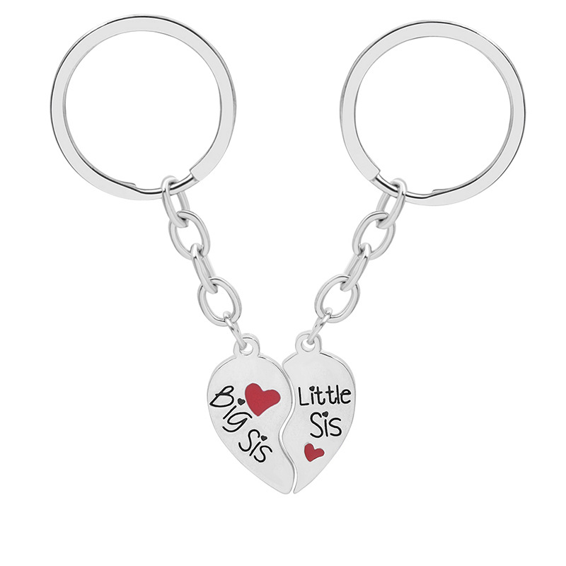 New English Big Middle Little Two-petal Love Stitching Necklace Key Chain Set display picture 9