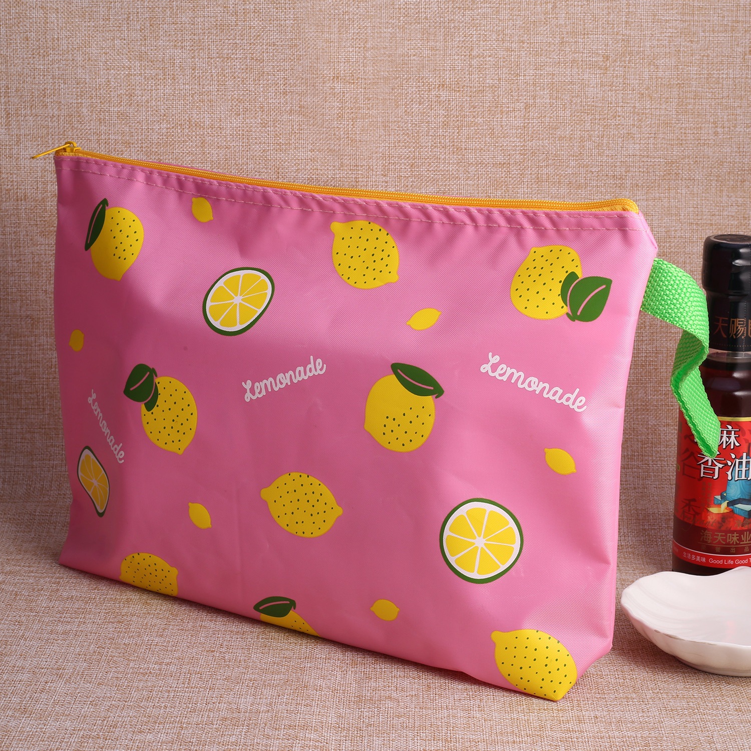 Children's portable waterproof lunch bag lunch bag fruit pattern file information bag bathroom storage bag