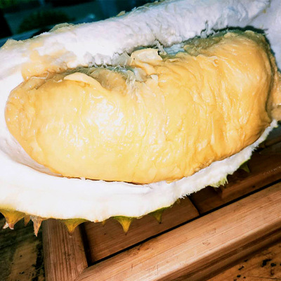 Thailand Golden Pillow Durian Fragrant and sweet Season fresh fruit Jia Lun Durian One piece On behalf of