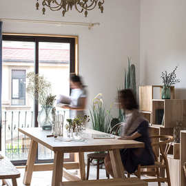 北欧实木餐桌椅组合现代简易长方形饭店餐桌家用餐厅白蜡木餐桌