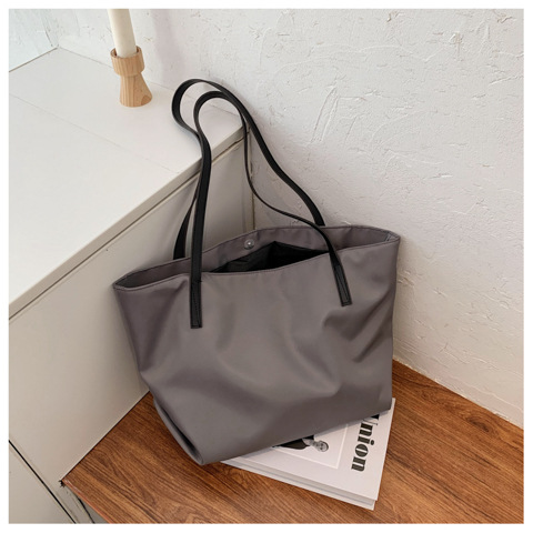 Simple Large Capacity One-shoulder Tote Bag display picture 29