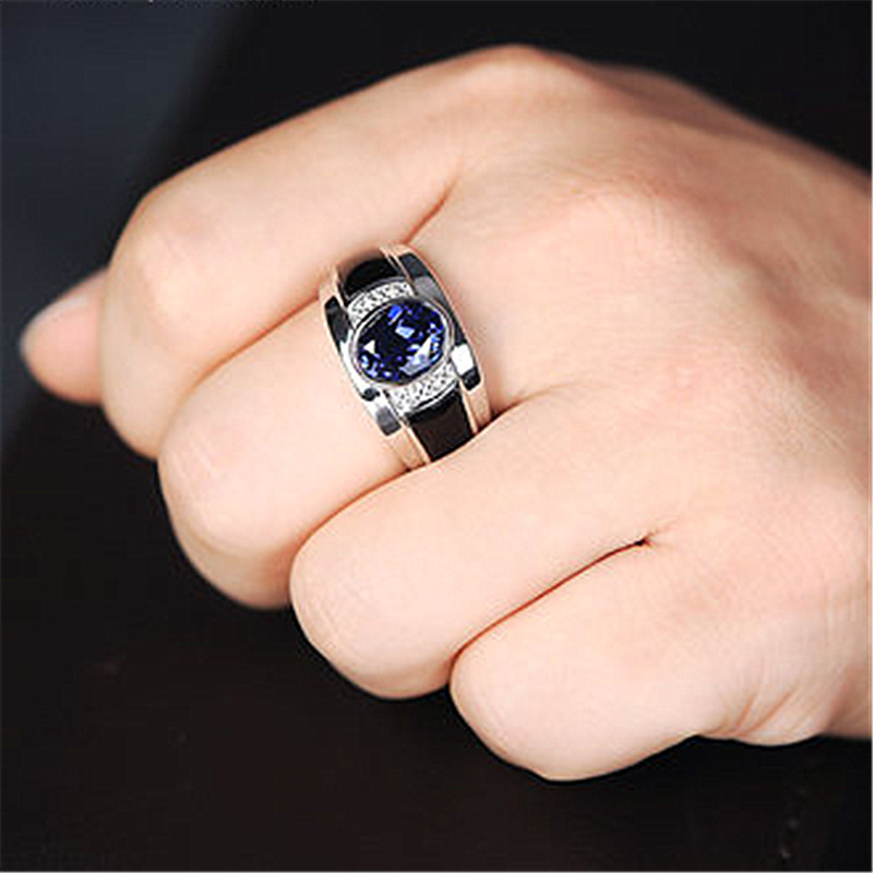 Luxury Men's Platinum Plated Ring With Sapphire And Black Onyx_voghion.com