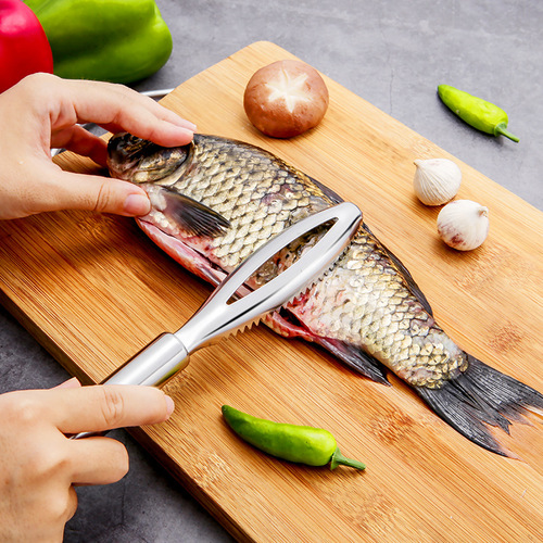 Wholesale stainless steel fish scale planer, household scale scraping tool, kitchen gadgets, commercial fish killing and scaling tool