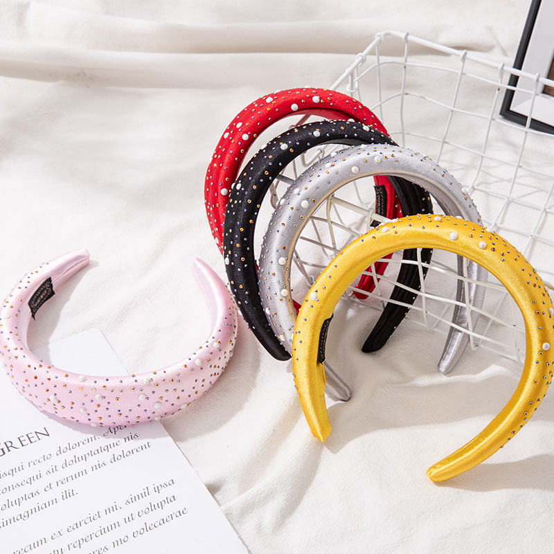 Sweet And Cute Hair Band Wide-brimmed Fabric Rhinestone Headband Women's Korean Colored Diamond Sponge Wholesale Nihaojewelry display picture 2