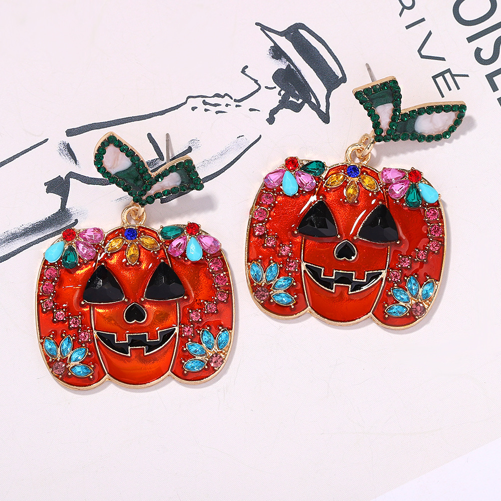 Hot-selling Halloween Pumpkin Pendant Fun Smiley Face Diamond Fashion Stud Earrings display picture 5