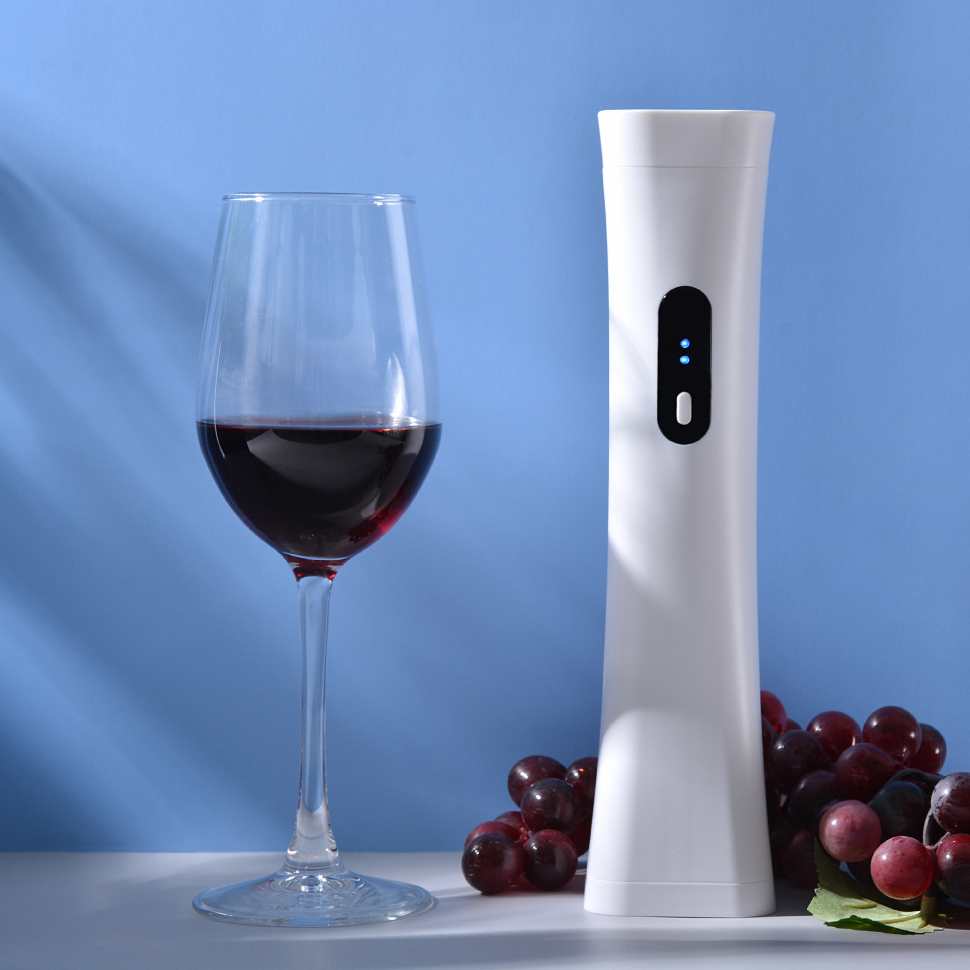 爆款设计一键启动电动开瓶器塑料电动红酒开瓶器创意自动开瓶器