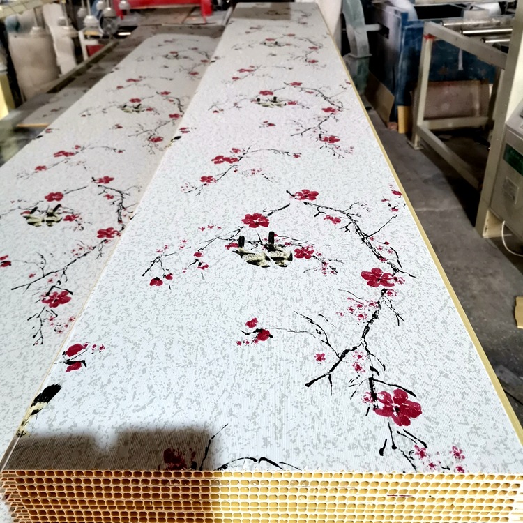 全屋护墙板石塑护墙板竹木纤维集成墙板室内墙面装修材料快装墙面