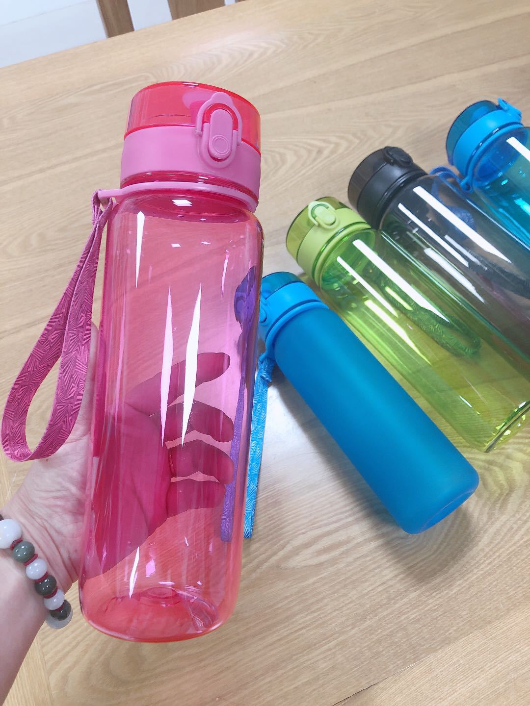 cb2d1bedd7db4f22853387a84a3082