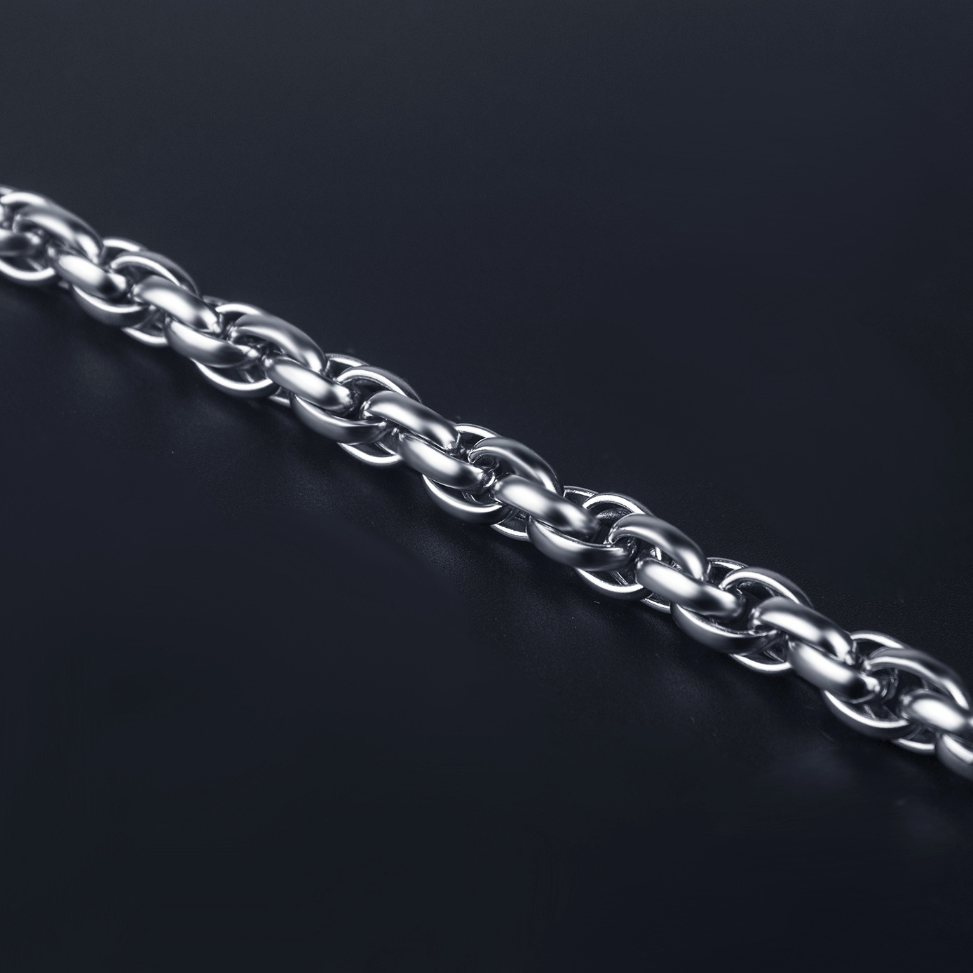 Wrapped Ring Necklace Fashion Trend with Titanium Decoration Stainless Steel Fried Dough Twists Bracelet_voghion.com