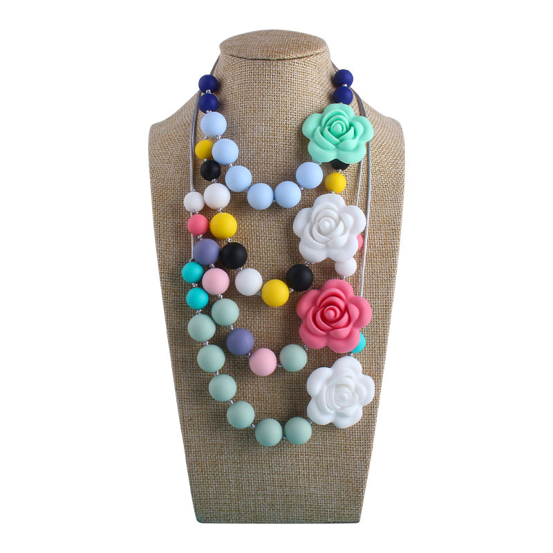 Venta caliente forma de Rosa collar de silicona mordedor masticable colgante infantil molar mordedor de silicona pulsera de cuentas