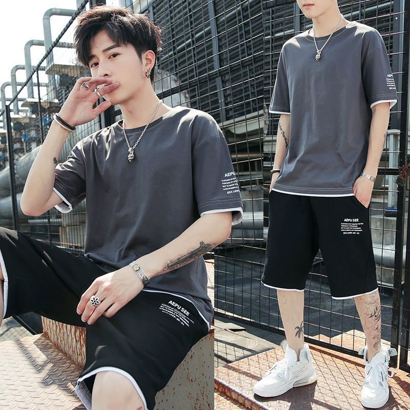 [Traje] verano hombres casual nueva camiseta pantalones cortos de manga corta deportes sueltos ropa de clase superior estudiante de moda
