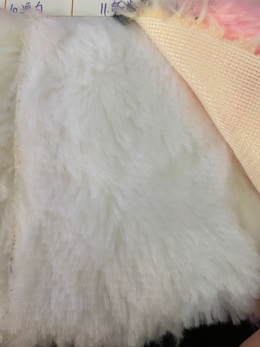 De alto peso 15 de lana semi-ligero elegante terciopelo suave de la felpa de la tela del juguete de textiles para el hogar alfombra de tela de la ropa super suave