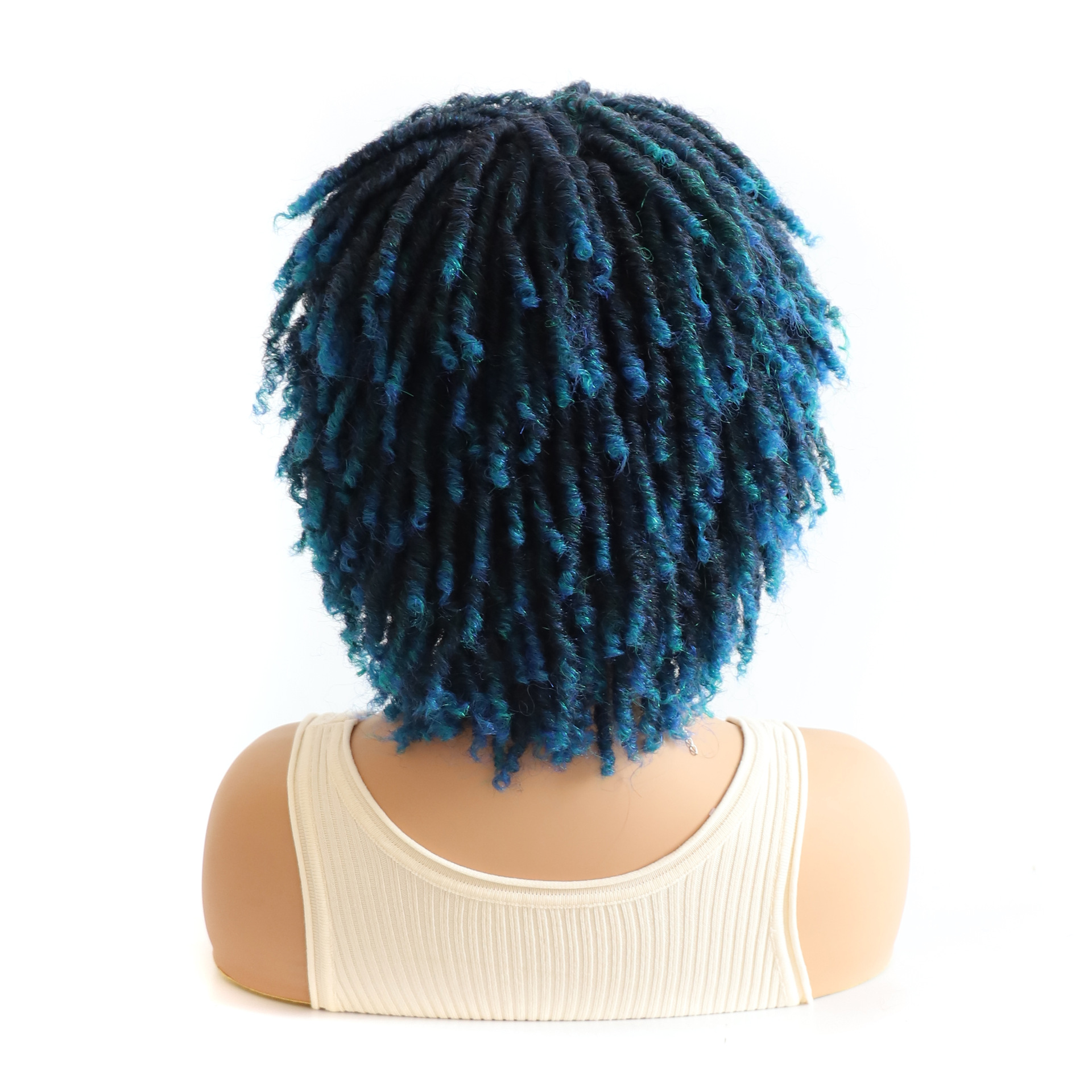 Sintētiskā cirtainā parūka sievietēm ar pītām detaļām_voghion.com