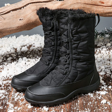 户外雪地靴女冬季防水防滑新款棉靴保暖女鞋中筒加绒加厚防水跨境