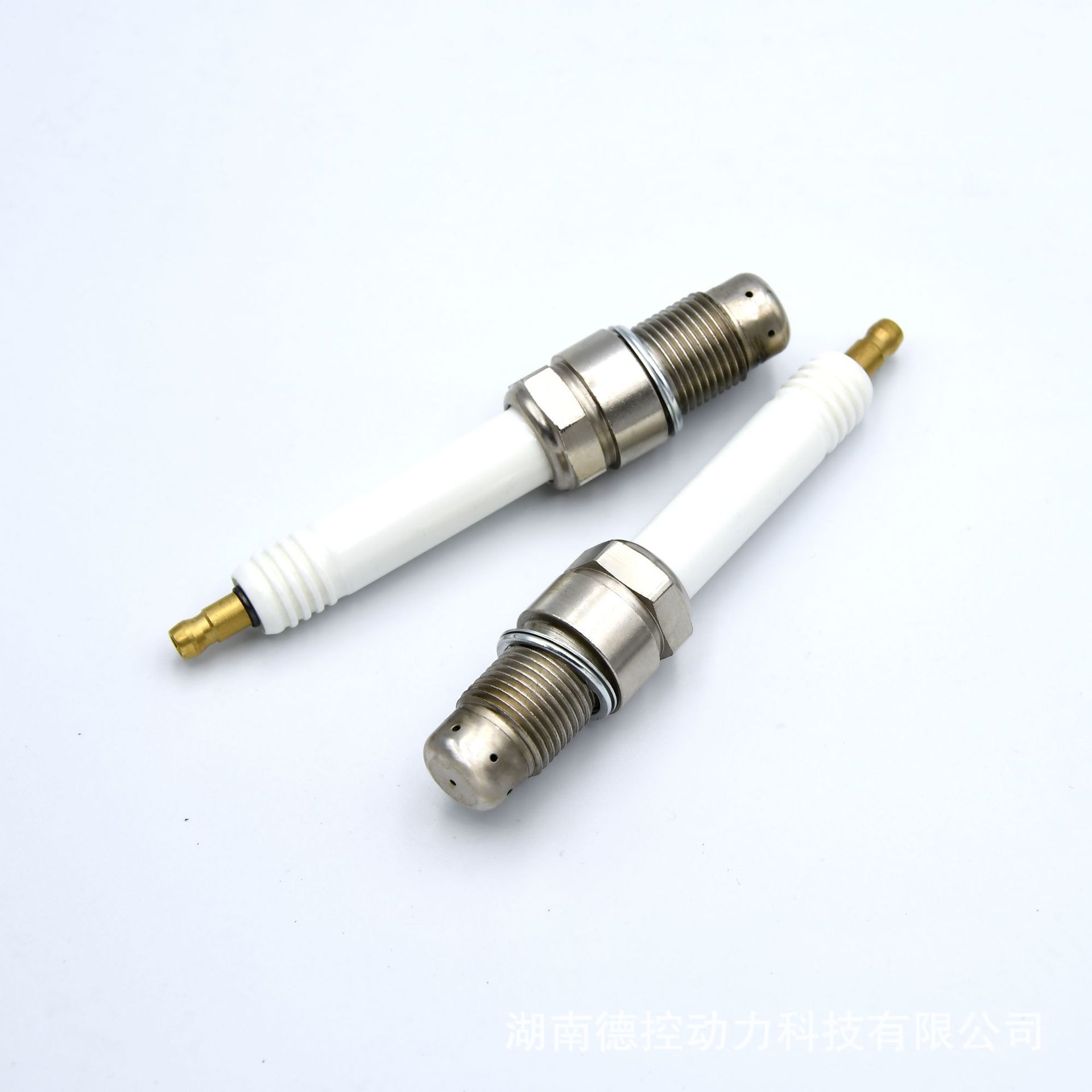 MTU机组定制火花塞X52404500039 X52404500027性能稳定 价格实惠