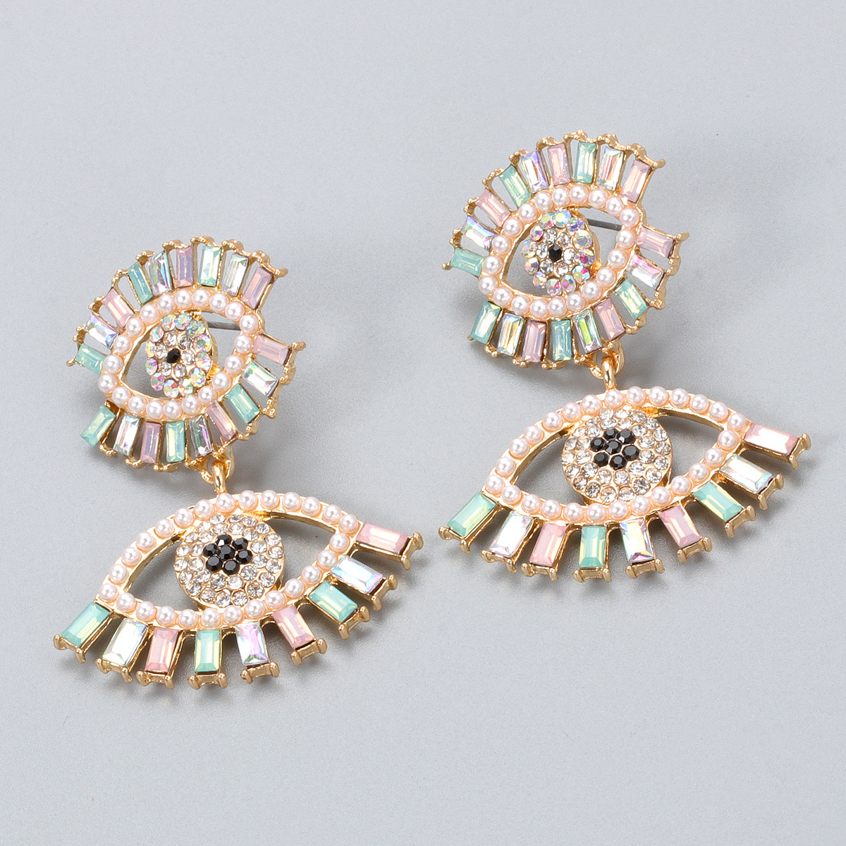 Fashion Eye Diamond Alloy Acrylic Earrings Ear Studs display picture 3