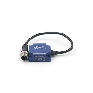 XS8C1A1PAL01M12电感接近开关 全新原装正品详询