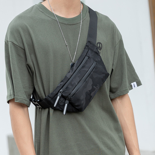 Factory-made men's waist bags, trendy chest packs, streetwear-style shoulder bags, sports crossbody bags, compact backpacks, and versatile messenger bags for men