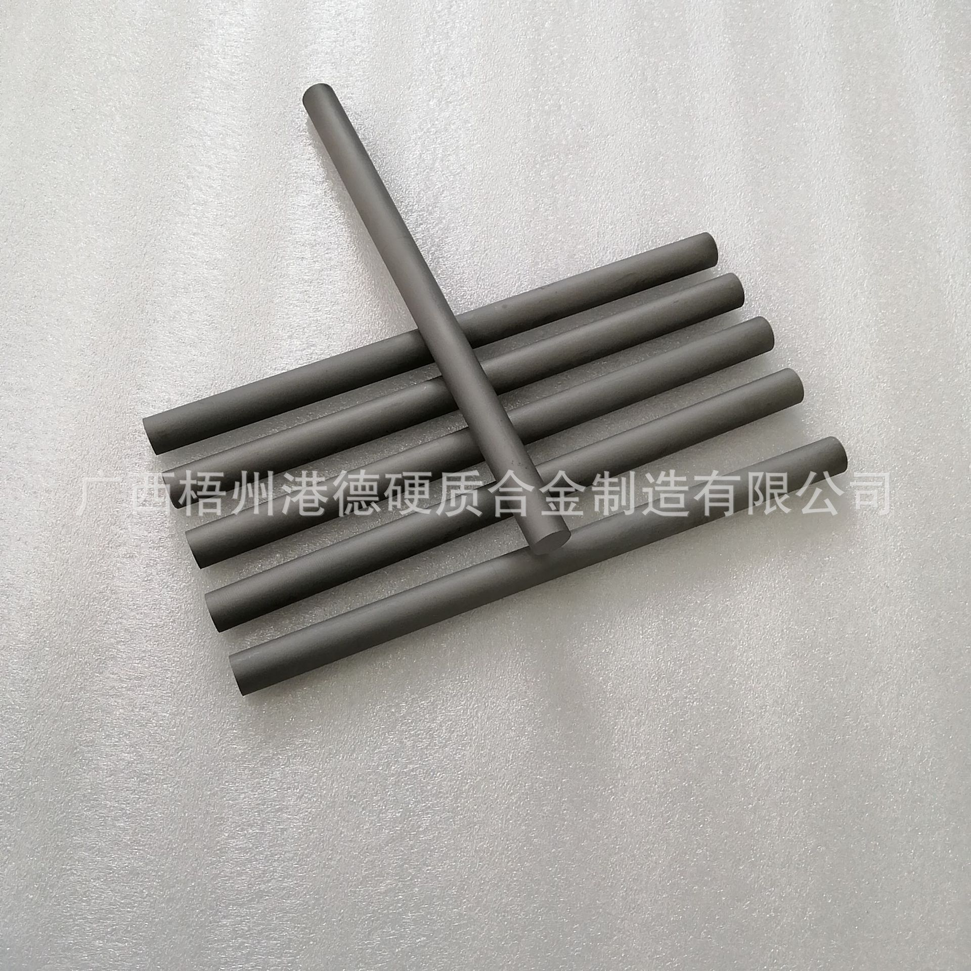 ����ֱ����Ӳ����Ӳ�ʺϽ�о�� ��ĩұ�����