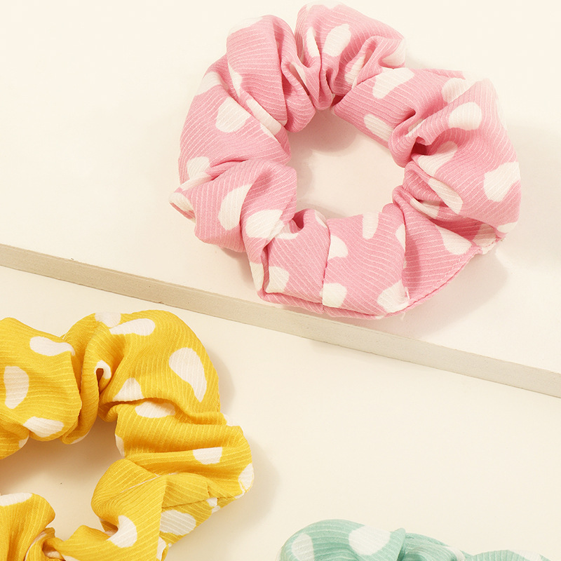 Hot Selling Children's New Large Intestine Hair Tie Retro Hair Scrunchies Wholesale display picture 2