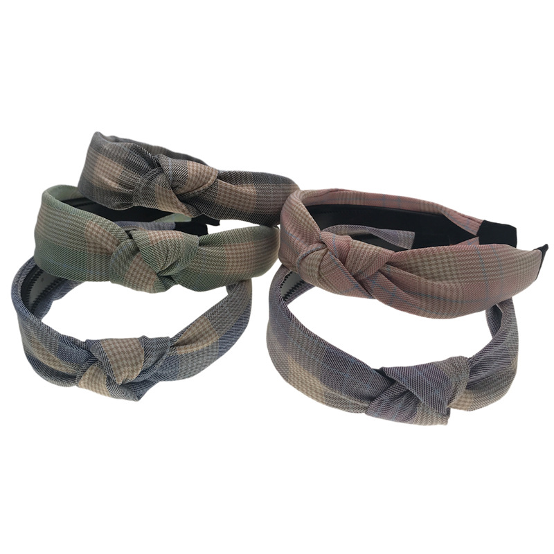 Venta caliente tela ancha anudada punto a cuadros diadema cabeza hebilla dos yuanes tienda accesorios para el cabello accesorios para la cabeza puesto de suministro