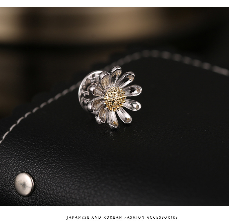Mini small daisy cute floral collar pin female Korean brooch corsage shirt accessories pin collar bucklepicture7