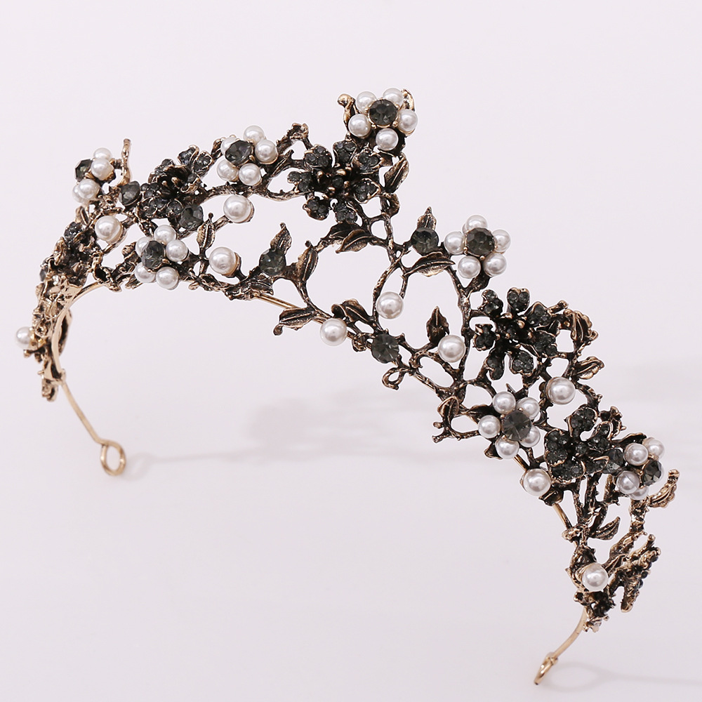 Retro Flower Alloy Inlay Artificial Gemstones Artificial Pearls Crown 1 Piece display picture 1
