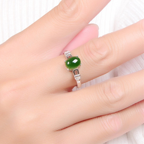 Cross-border hot-selling four-prong emerald ring, platinum-plated chrysoprase live diamond ring, cross-border emerald ring wholesale
