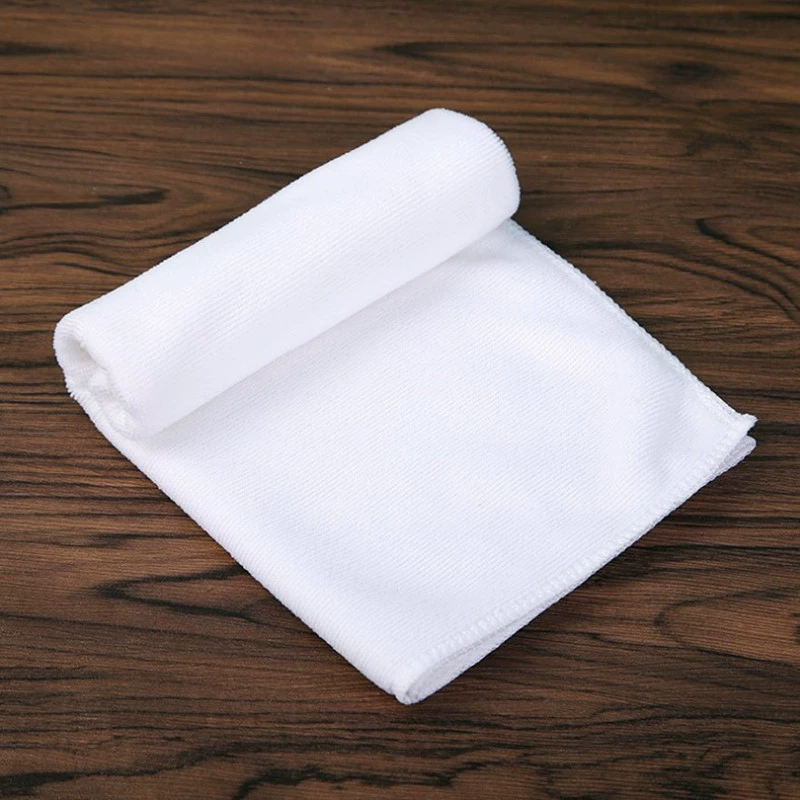 Disposable Microfiber Haircut Towel, White, 30×60 / 30×70 cm, 120–200 g, single-use