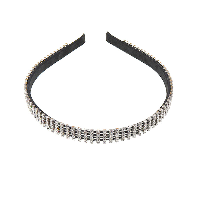 Fashion Hair Rhinestone Full Drill Hair Hoop Toothed Belt Tooth Non-slip Pressure Edge Hairpin Wholesale Nihaojewelry display picture 2