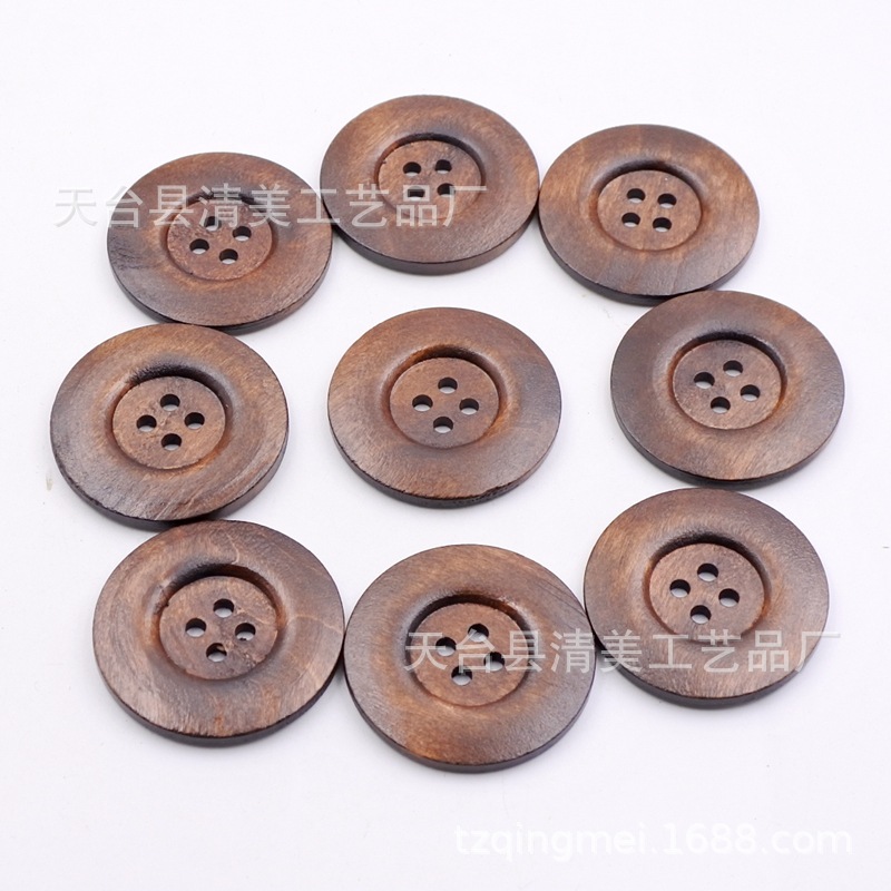 Botón de abrigo de cuatro ojos de 40mm hebilla de abrigo de madera decorativa de madera 30 piezas por paquete