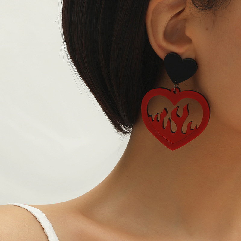 Hot Selling Fashion Personality Exaggerated Hollow Love Flame Earrings display picture 1