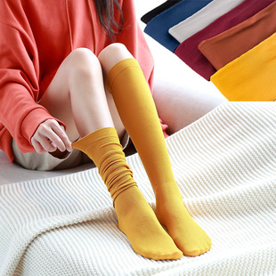 Autumn and Winter Women's Calf Socks with Slight Compression for Slimming, Japanese Style Slouch Socks, Velvet Knee-High Socks, Solid Color Vertical Striped Socks for Women