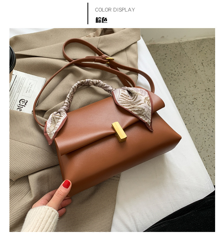 Fashion Messenger Single Shoulder Bag display picture 2