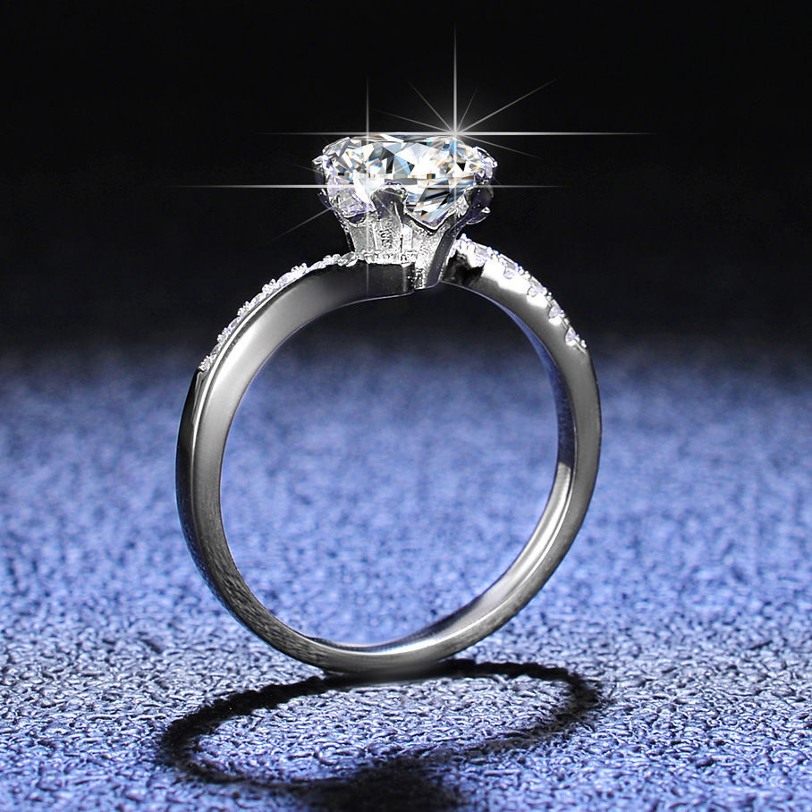 Solid Color Pattern Women's Gender 925 Sterling Silver Moissanite Solid Color Rings