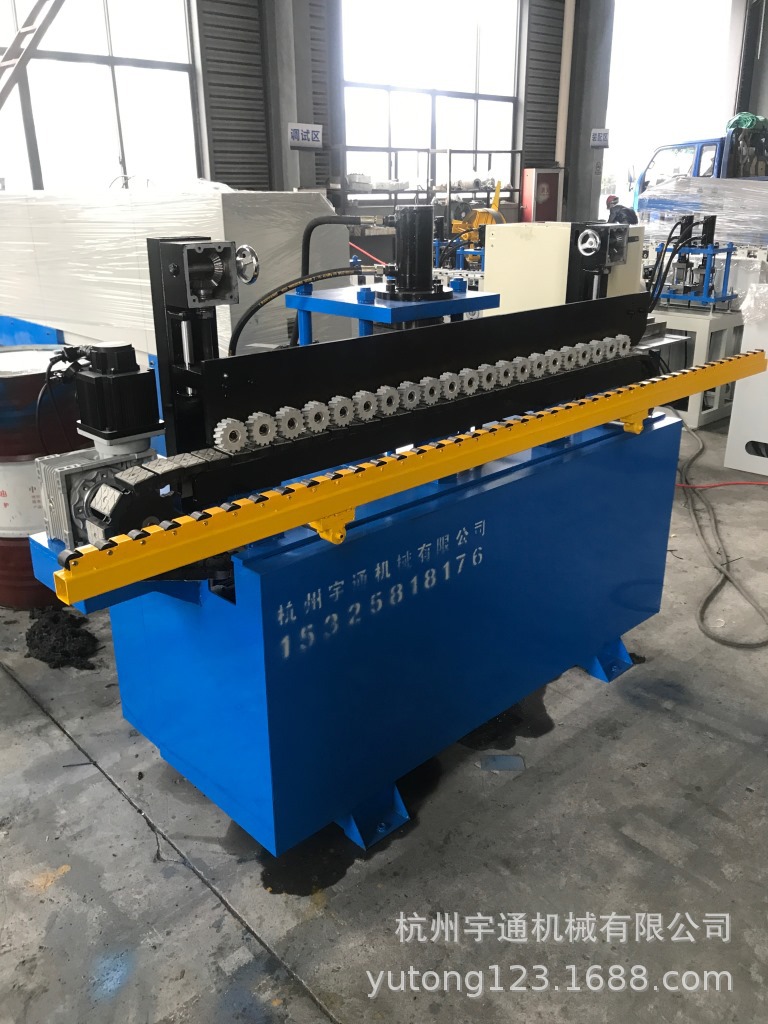 镀锌钢带包边机，木箱钢带包边机，钢边机，无钉箱机锁扣机