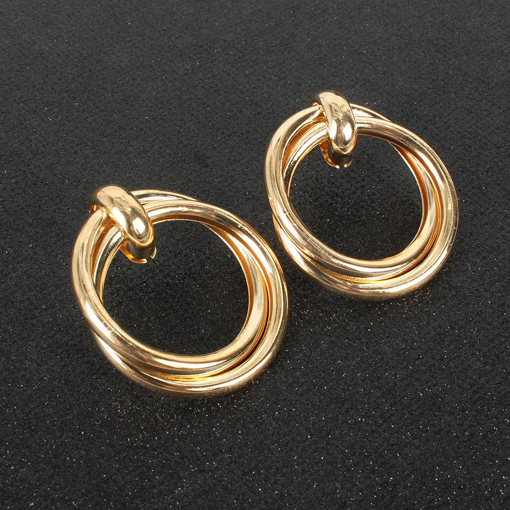 Simple Fashion Alloy Geometric Golden Retro Earrings For Women display picture 5