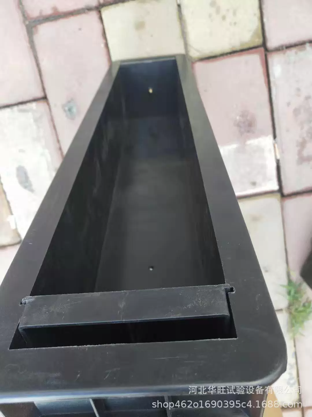 В наличии пластиковая бетонная форма для испытания на сухую усадку 100*100*515 черная Толстая форма для испытания на усадку сырья