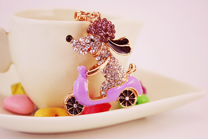 Kuxi Ornament Rhinestone Cartoon Cycling Puppy Car Key Ring Women's Bag Accessories Animal Metal Pendant display picture 9