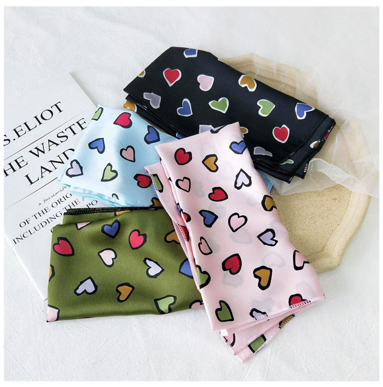 50g Weight Silk Scarf Classification Daily Occasion Women's Sweet Polka Dots Heart Shape Polyester Printing Silk Scarves