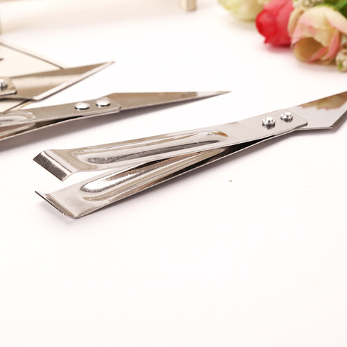 Large pointed pig hair clip, duck feather clip, hair plucking knife, dual-purpose thickened kitchen tool, one yuan street stall hot sale