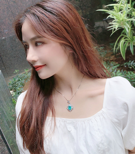 Zhuang Sheng Sheng Jewelry Factory Wholesale Colorful Antique Style Imitation Paraiba Tourmaline Women's Necklace Pendant