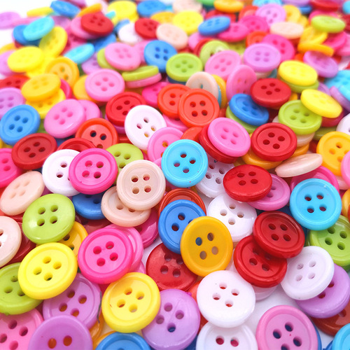 Wholesale colorful mixed plastic buttons for children's button flower DIY craft material kit sticker painting