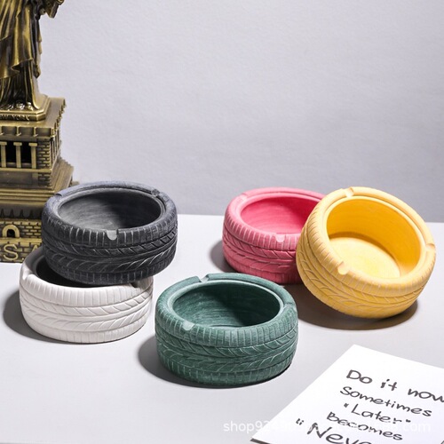 American retro personality trendy tire ashtray creative home bar Nordic ins decoration ornaments ashtray