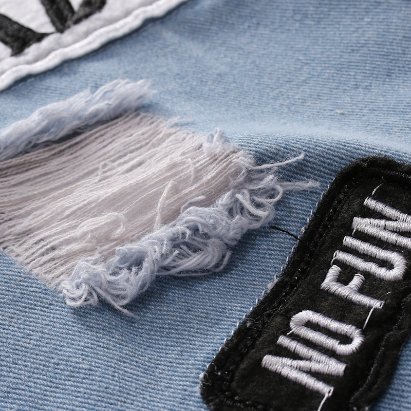 Foreign trade summer explosion men's fashion denim hole embroidered label shorts Europe and the United States loose straight jeans 20 Foreign trade summer explosion men's fashion denim hole embroidered label shorts Europe and the United States loose straight jeans 13