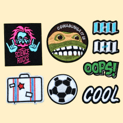 廠家直銷 電腦繡花 布貼刺繡徽章肩章標全套服裝鞋帽搭配外貿