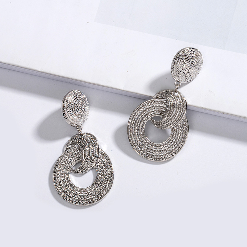 Earring Image 3